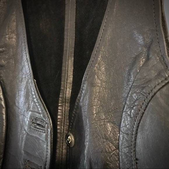 Vintage Genuine Leather Vest - Picture 3 of 10